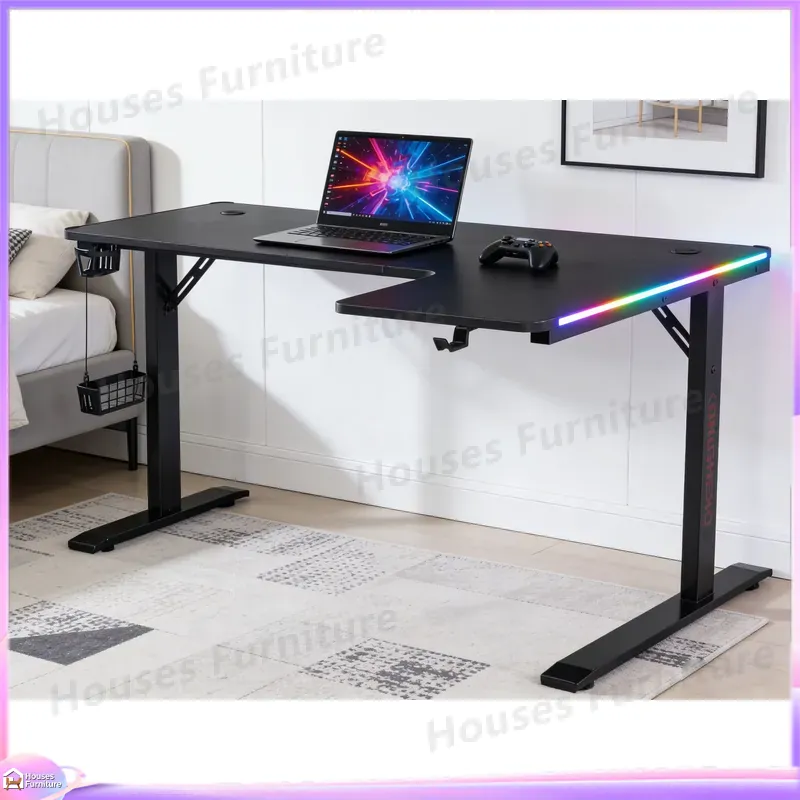 Desk Setup In Office - Großer 160cm Gaming-Schreibtisch mit LED-Beleuchtung Ergonomischer