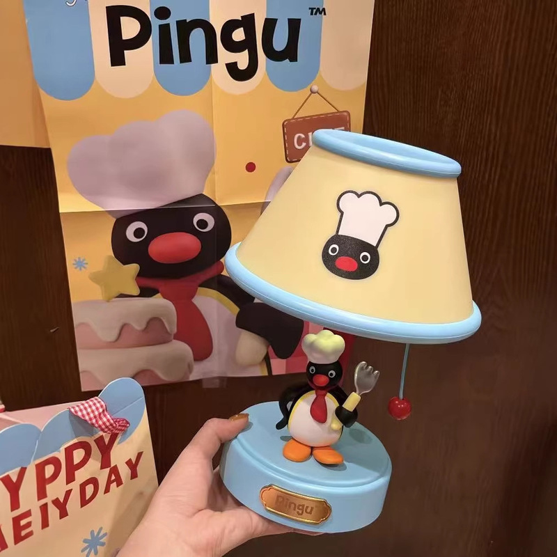 Neue Pingu Chef-Stil Nachtlamp – Desk Setup Desk Bewertung und Preis